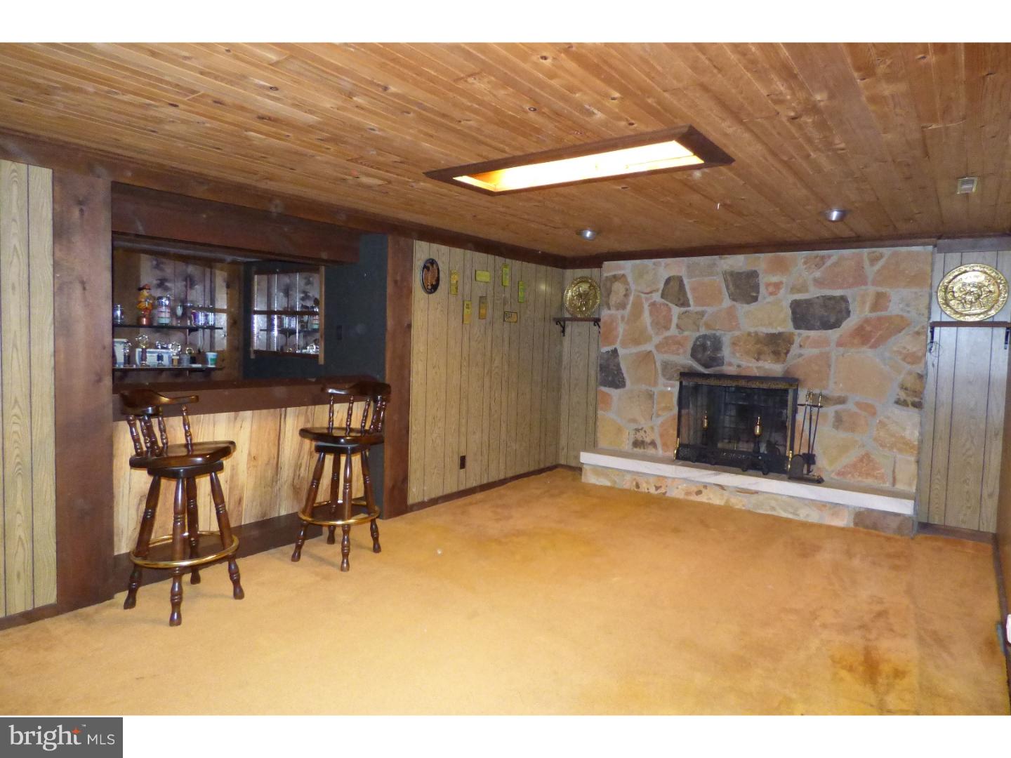 179 Clementon Road Berlin, NJ 08009 - Photo 4 of 15 Gallery Image 4
