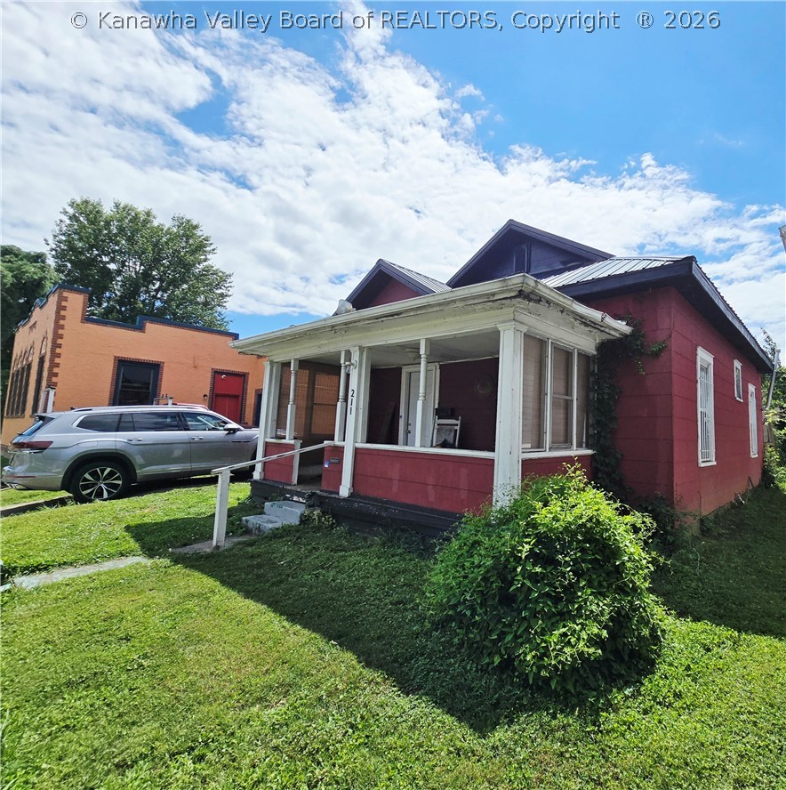 211 Division Street Huntington, WV 25702 - Photo 3 of 29 Gallery Image 3