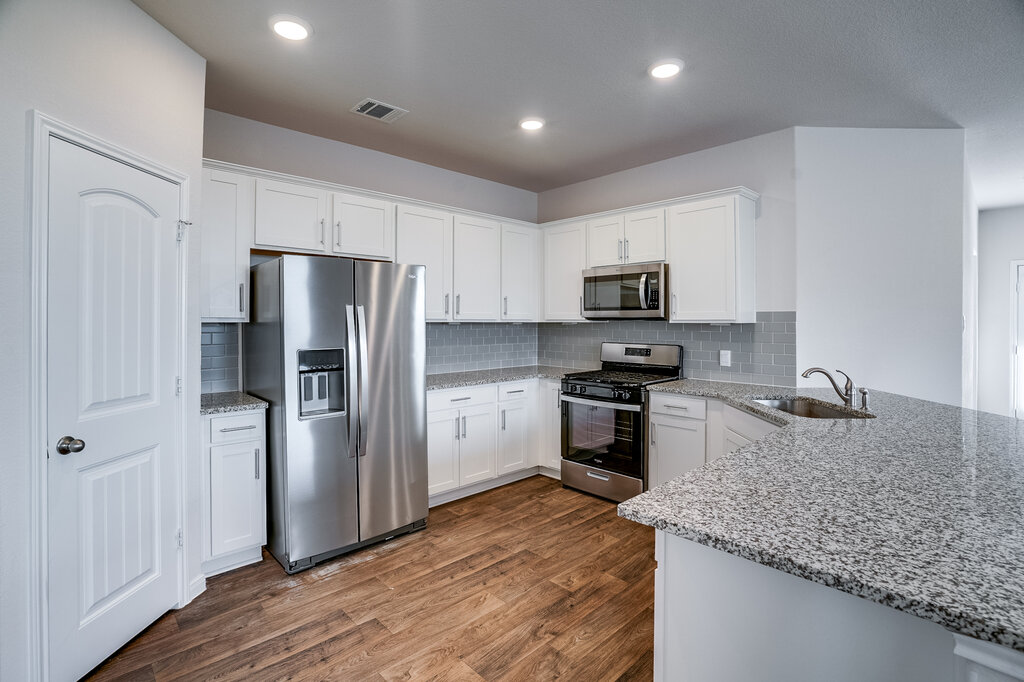 152 Docile Loop San Marcos, TX 78666 - Photo 4 of 20