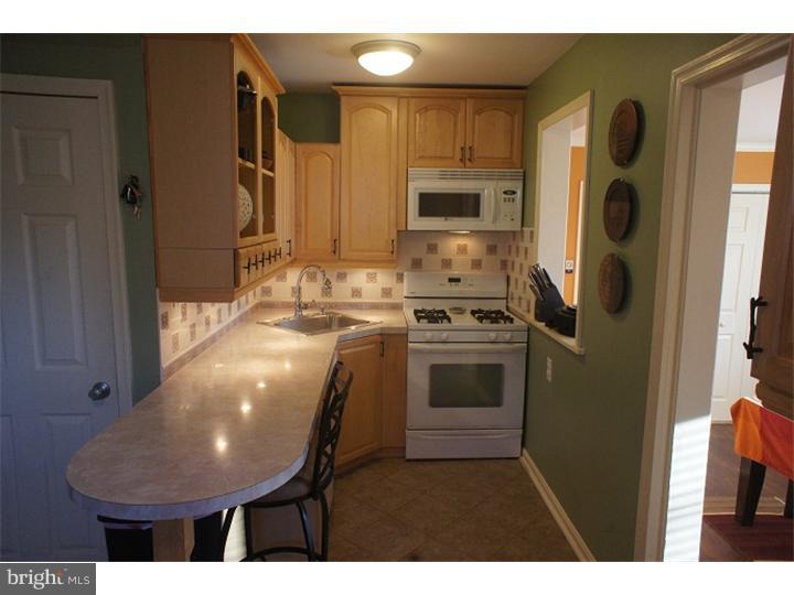 7 Belmar Road Hatboro, PA 19040 - Photo 2 of 14 Kitchen