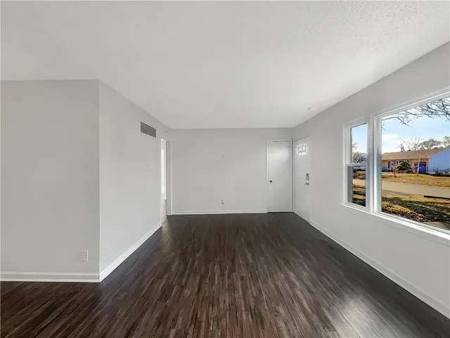 $222,000 | 6705 North Charlotte Street, Kansas City, MO 64118