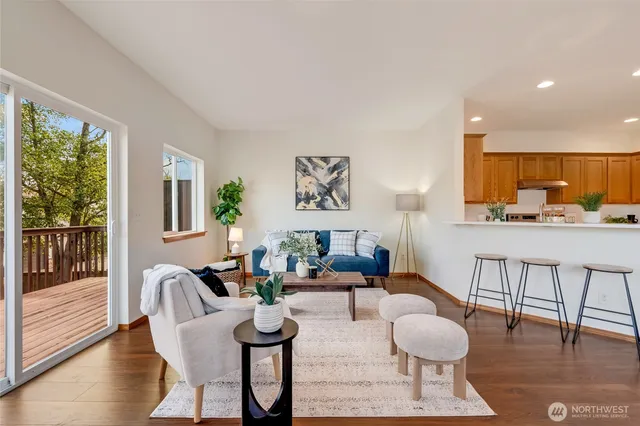 $609,950 | 11517 Marino Avenue, Unit A, Everett, WA 98204