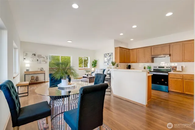 $609,950 | 11517 Marino Avenue, Unit A, Everett, WA 98204