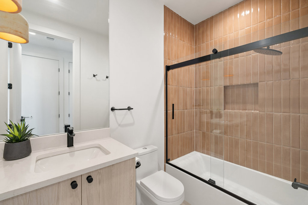 4707 Reyes Street, Unit 2 Austin, TX 78721 - Photo 21 of 30