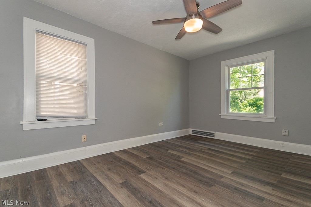 848 Roanoke Road Cleveland Heights, OH 44121 - Photo 22 of 33