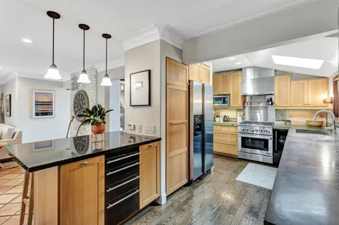 $1,898,000 | 424 Palmer Avenue, Aptos, CA 95003