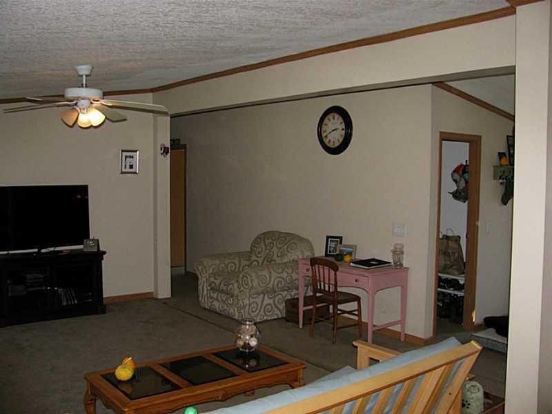 214 Campbell Road Leeds, ME 04263 - Photo 13 of 27 Living Room.