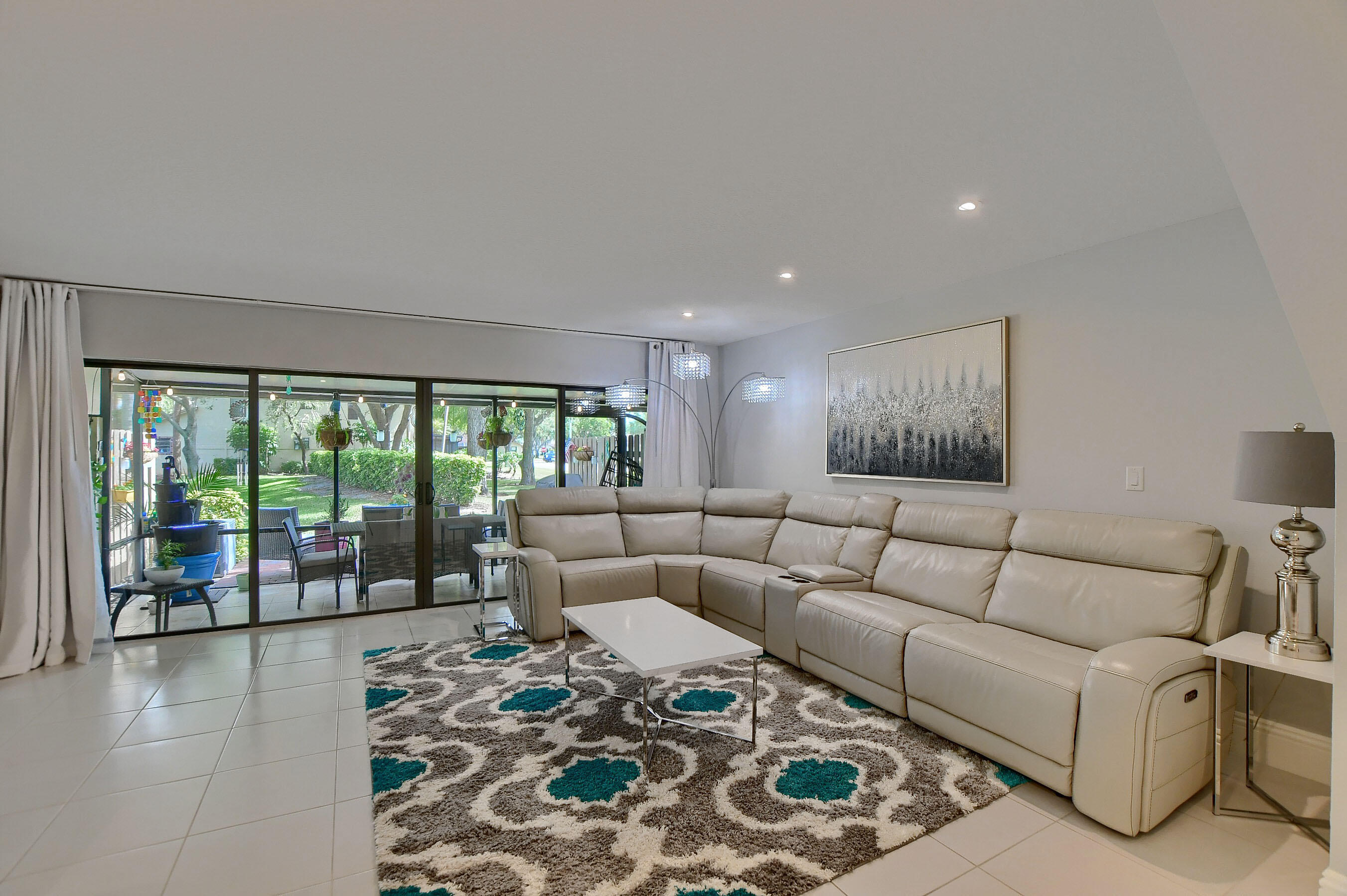 8939 Southwest 21st Court, Unit E Boca Raton, FL 33433 - Photo 12 of 38 Living Room