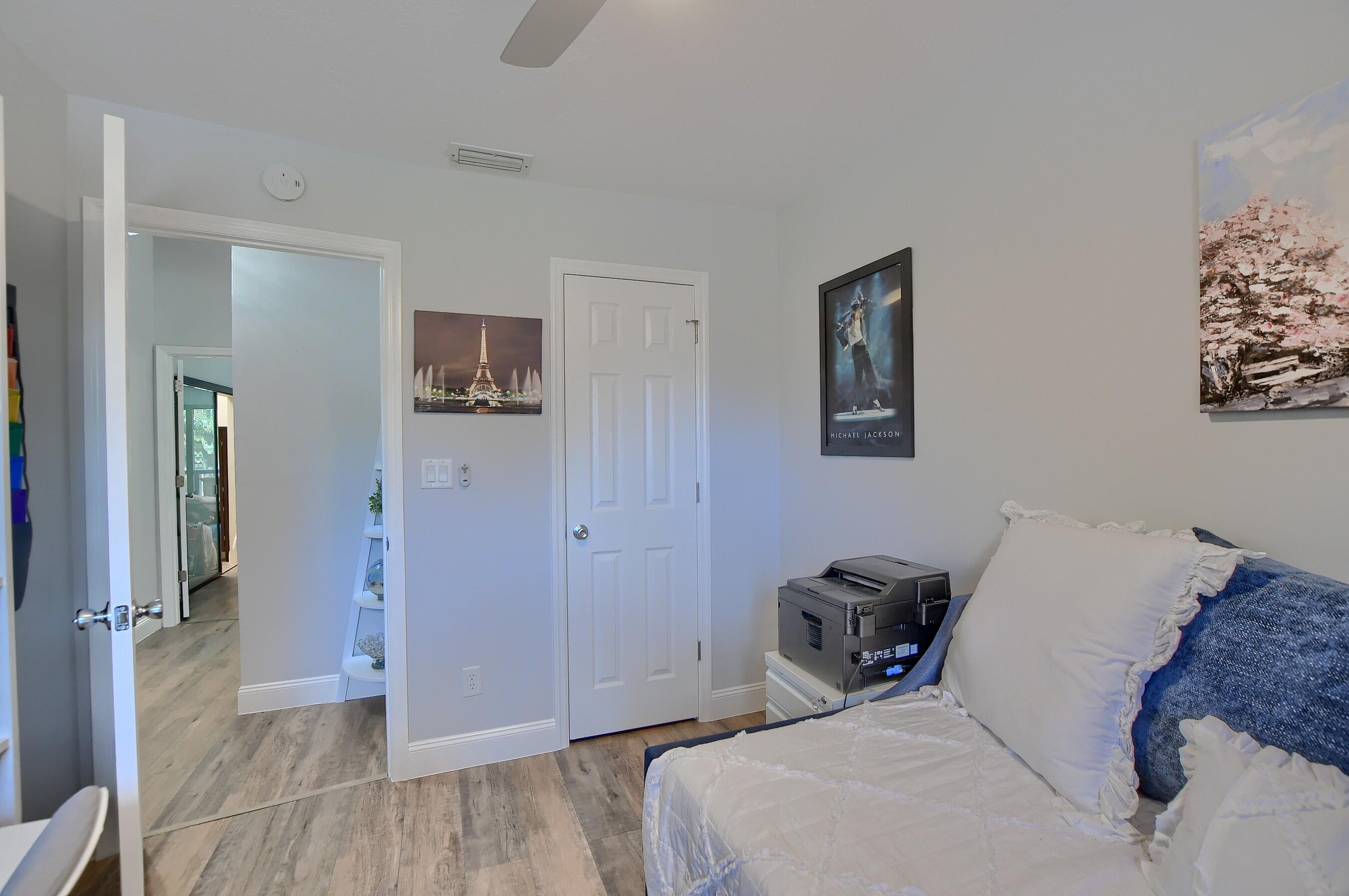 8939 Southwest 21st Court, Unit E Boca Raton, FL 33433 - Photo 27 of 38 Guest Bedroom 2