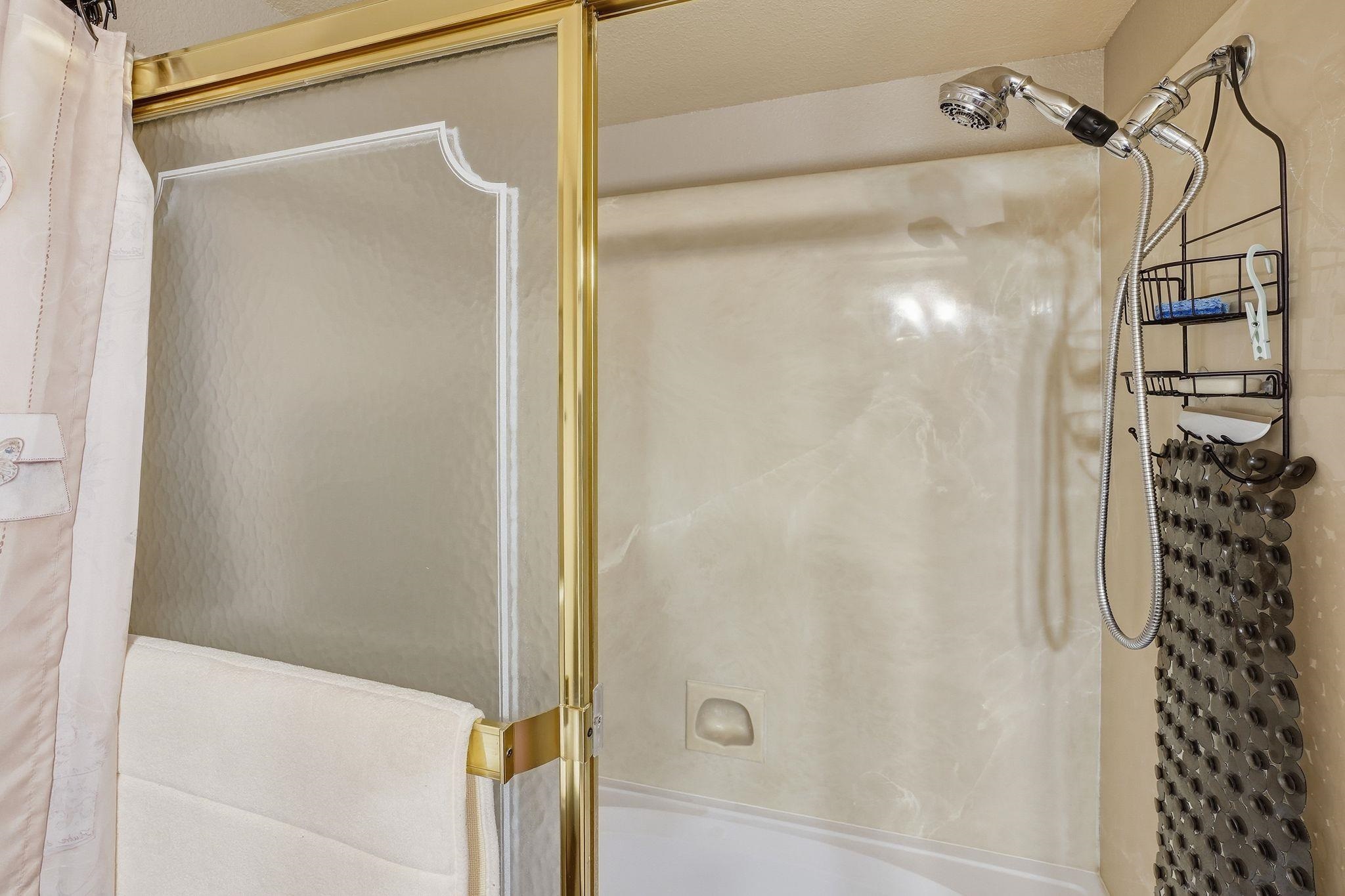 168 South Coeur D'Alene Street, Unit E103 Spokane, WA 99201 - Photo 25 of 39