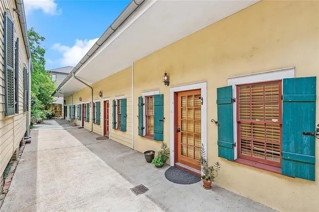 $1,200 | 1026 Kerlerec Street, New Orleans, LA 70116