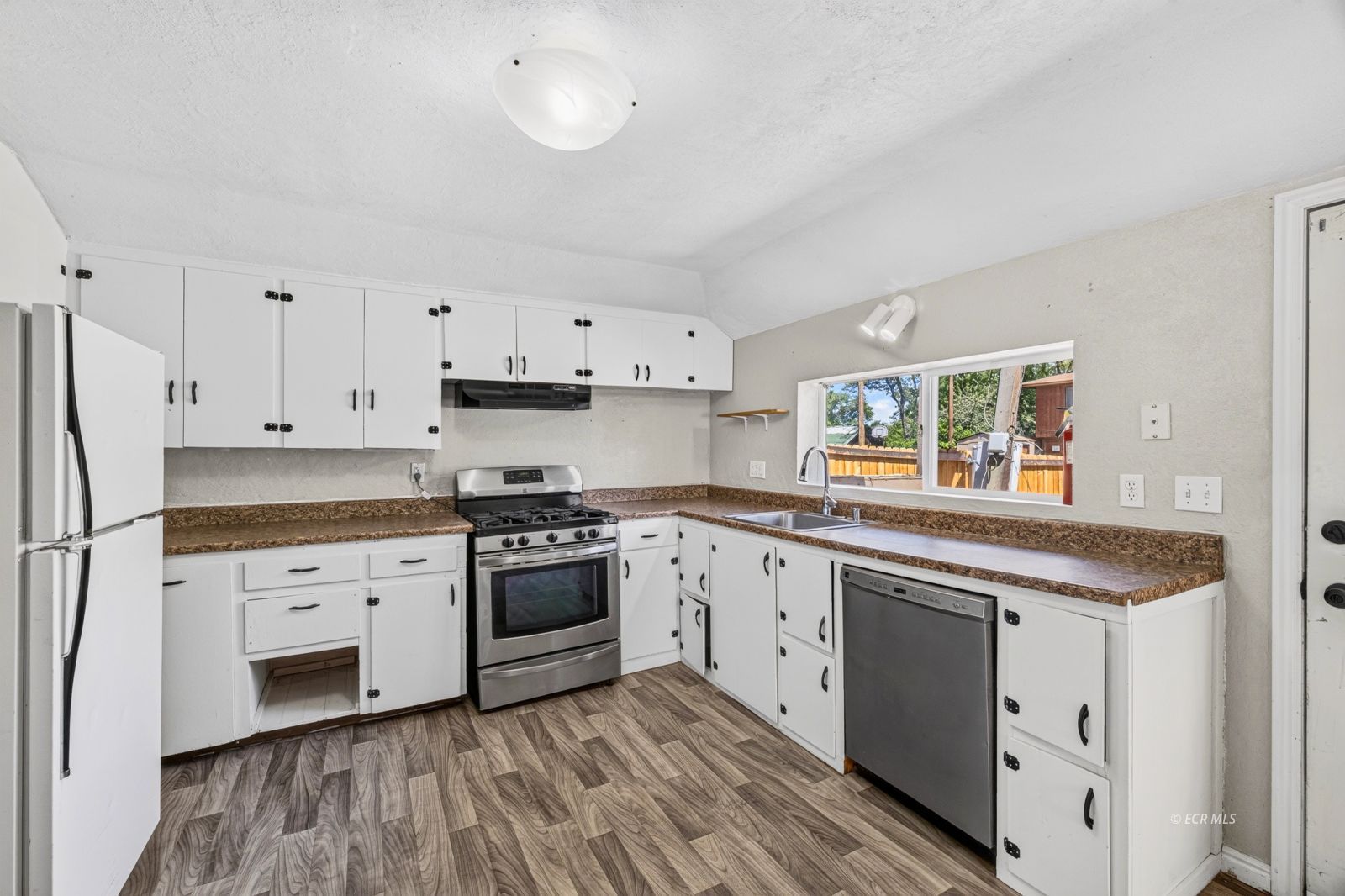 456 Walnut Street Elko, NV 89801 - Photo 13 of 43