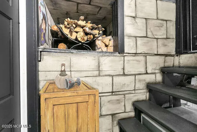 $4,599 | 137 East Bergen Place, Red Bank, NJ 07701