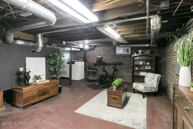 $4,599 | 137 East Bergen Place, Red Bank, NJ 07701