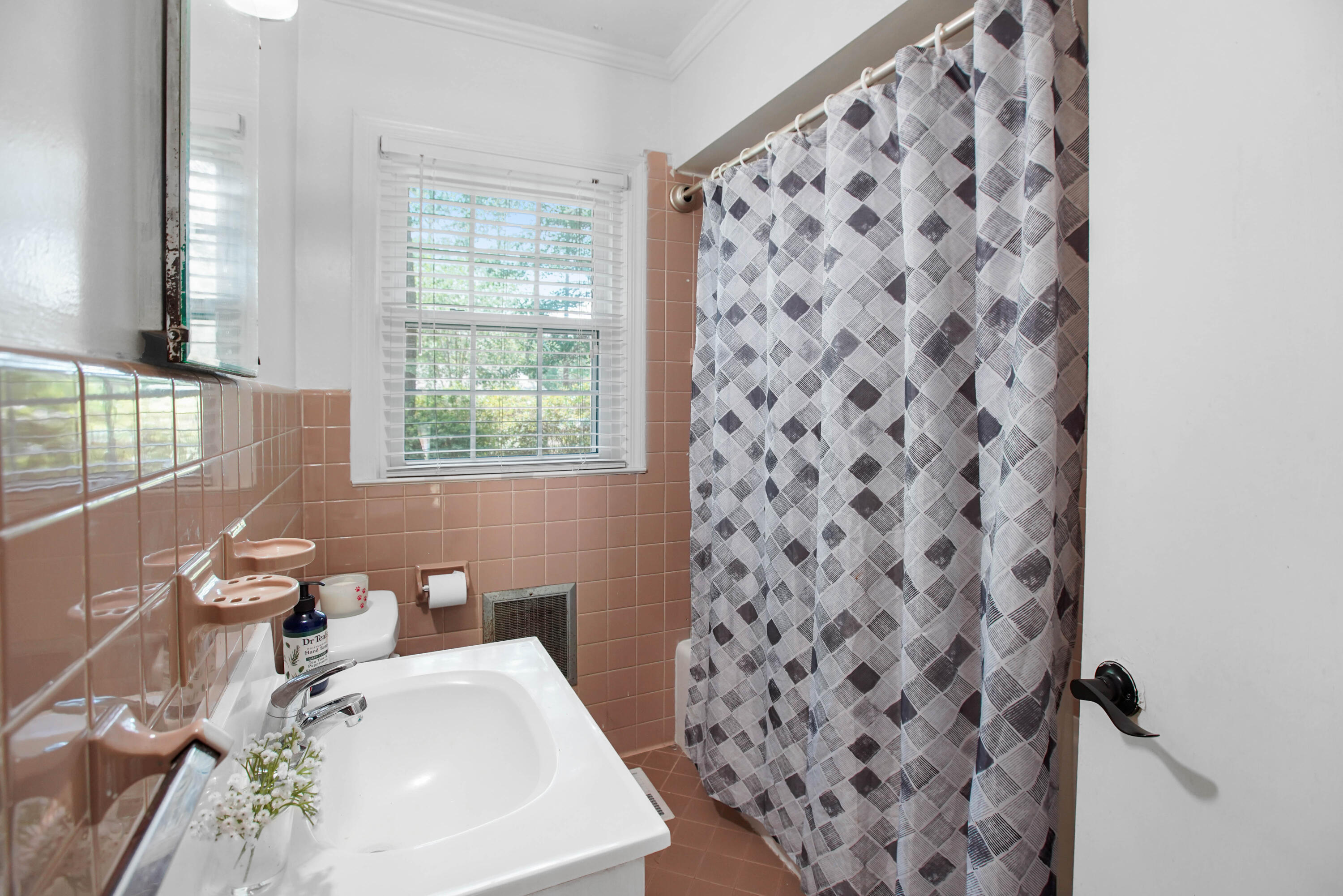 113 Overhill Road Walterboro, SC 29488 - Photo 25 of 30 24