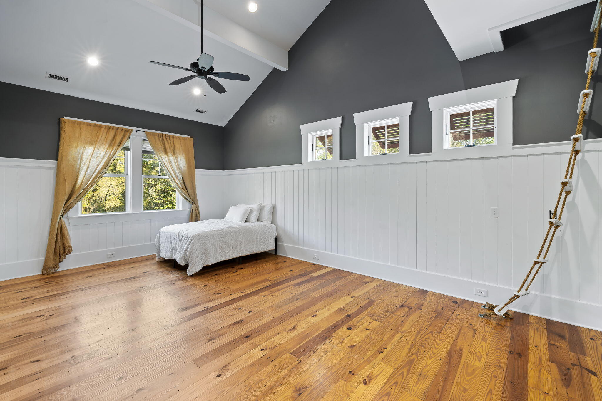 2953 State Rd S-10-1156 Johns Island, SC 29455 - Photo 25 of 64 Guest Room 1