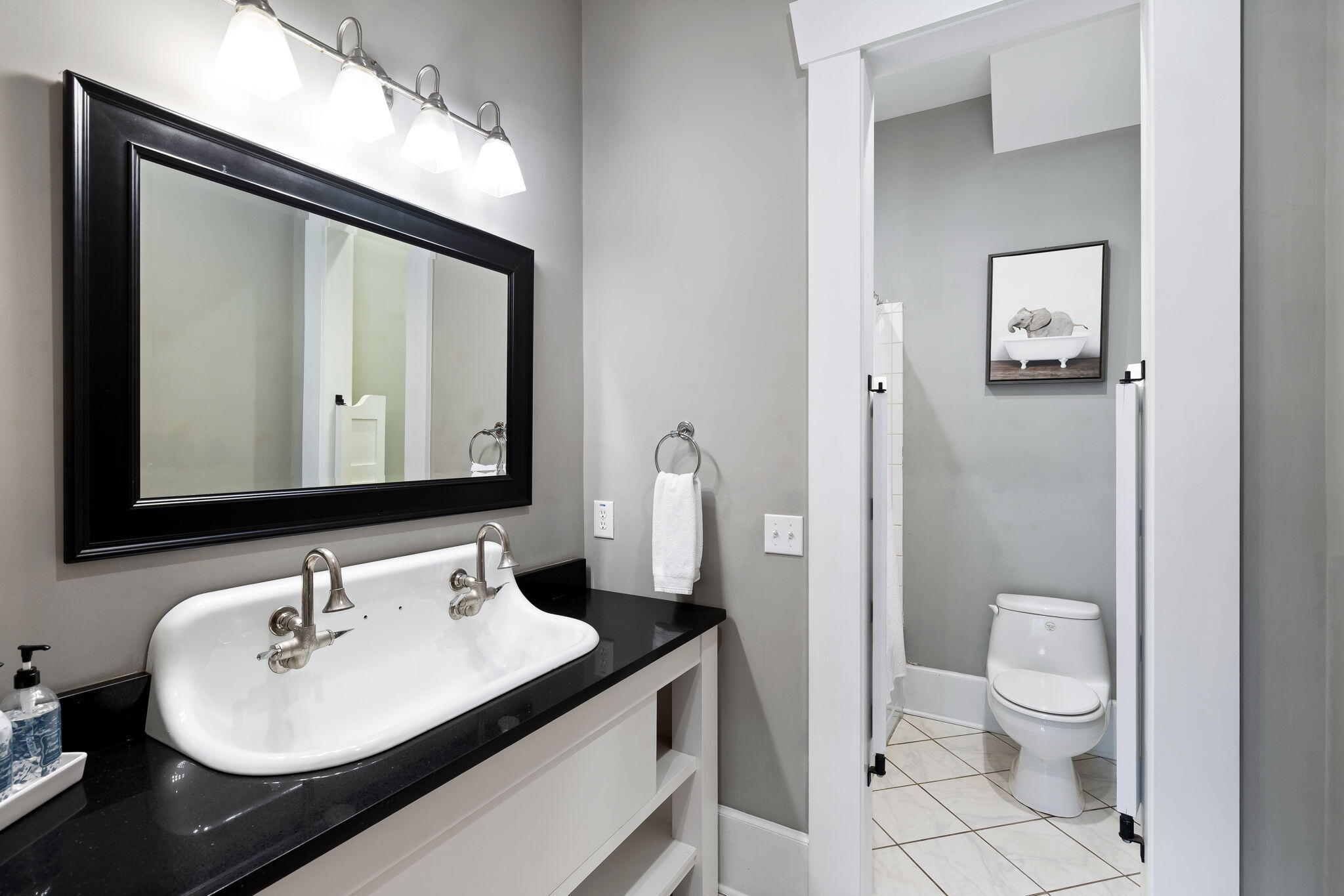 2953 State Rd S-10-1156 Johns Island, SC 29455 - Photo 27 of 64 Upstairs Guest Bath 1