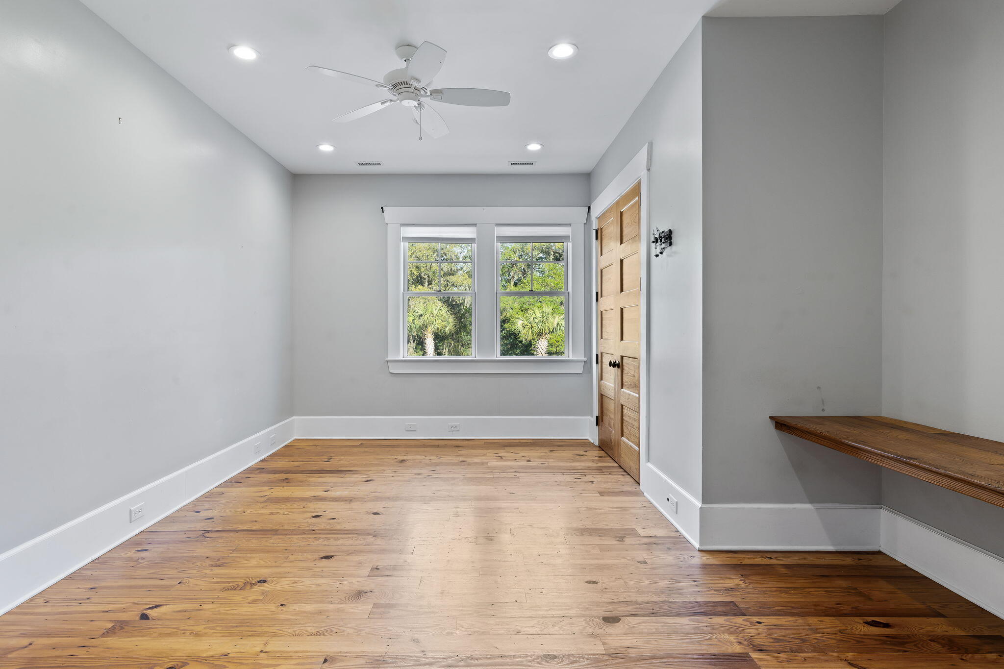 2953 State Rd S-10-1156 Johns Island, SC 29455 - Photo 29 of 64 Guest Room 2/ Office