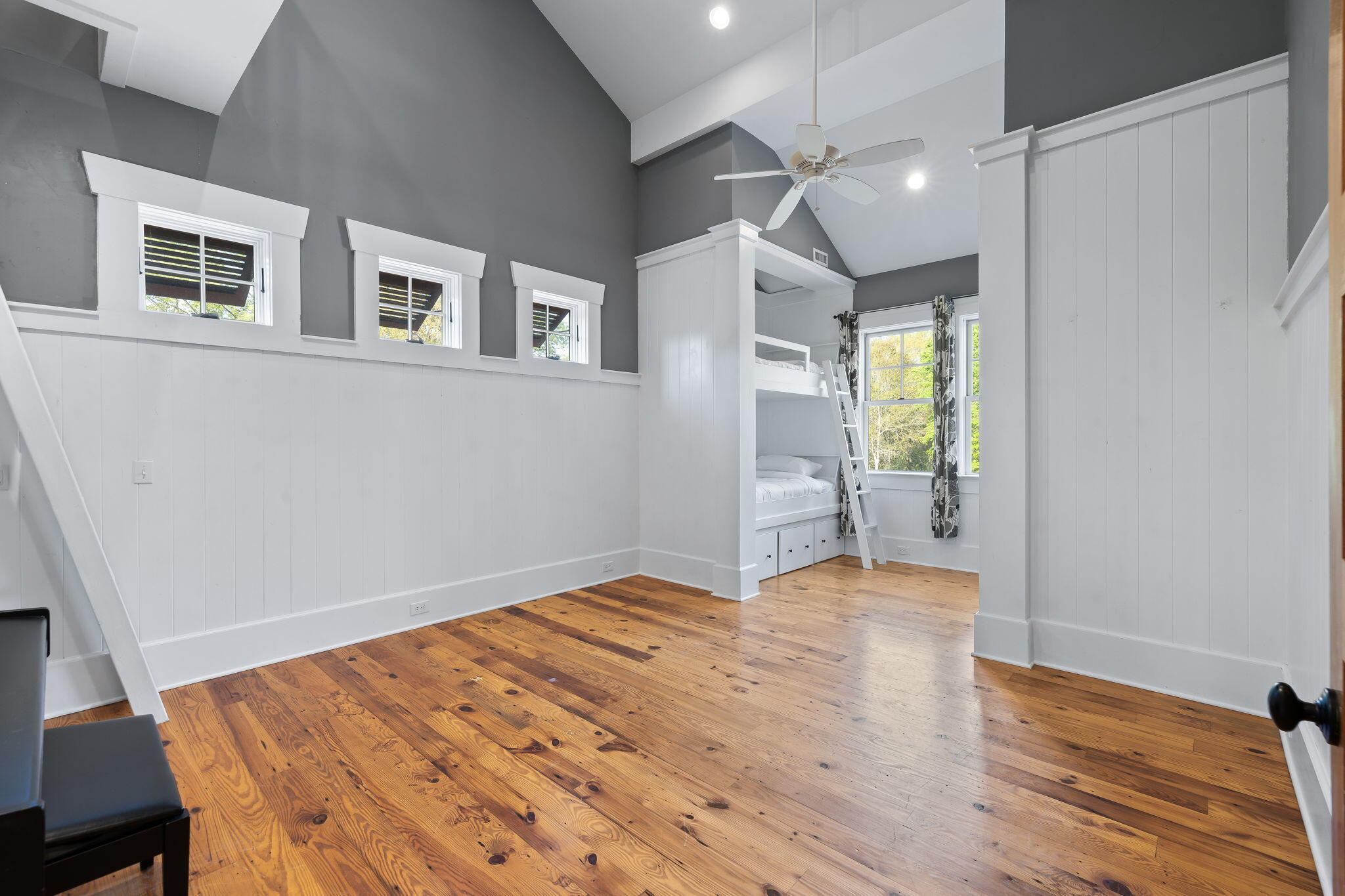 2953 State Rd S-10-1156 Johns Island, SC 29455 - Photo 32 of 64 Guest Room 3