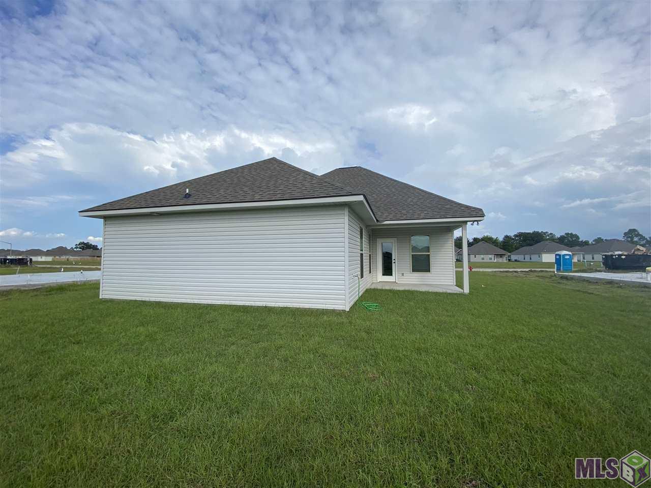 201 Shadow Pointe Road Thibodaux, LA 70301 - Photo 4 of 6 Gallery Image 4