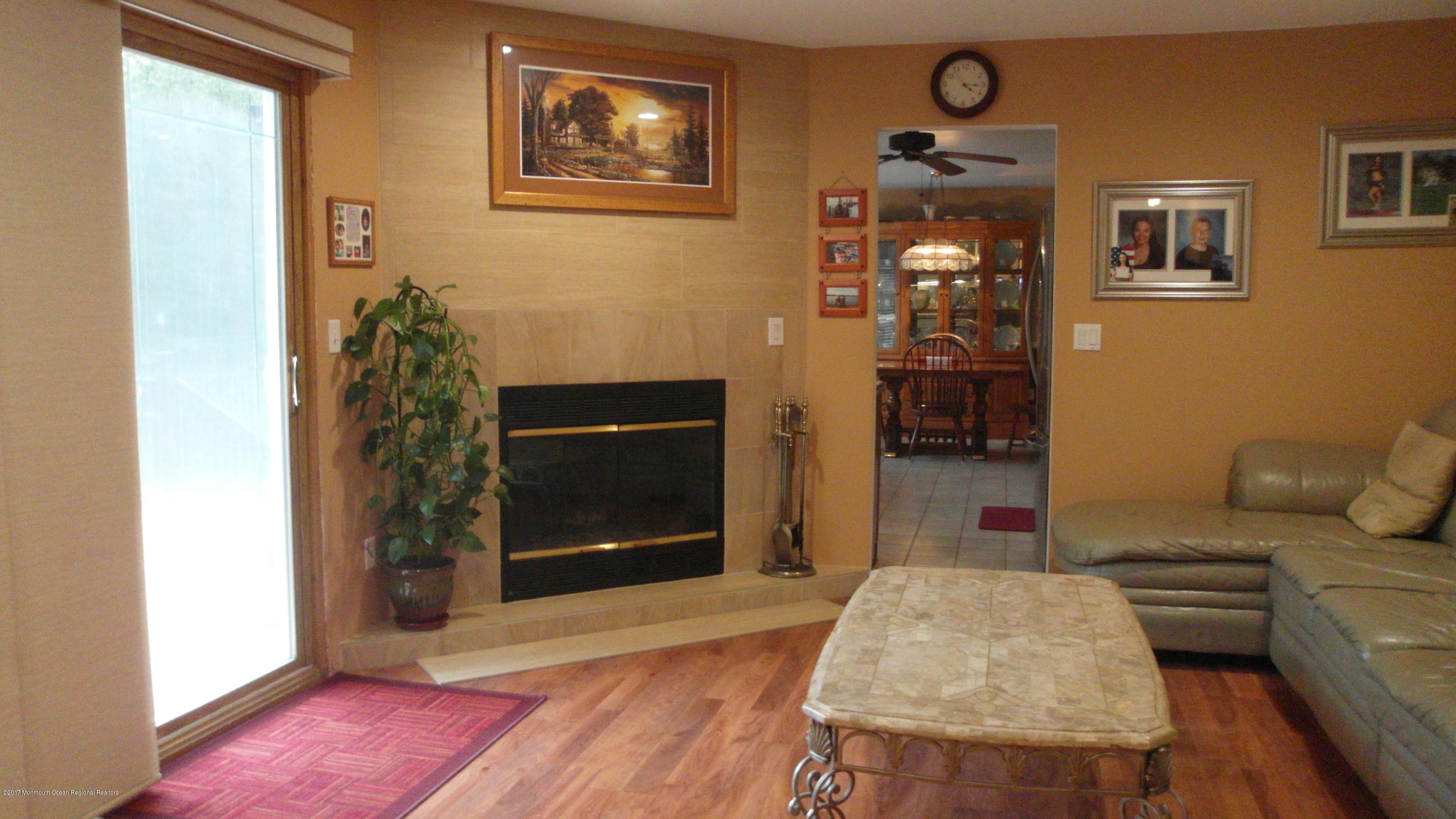 381 Frank Applegate Road Jackson, NJ 08527 - Photo 16 of 50 SAM_0832