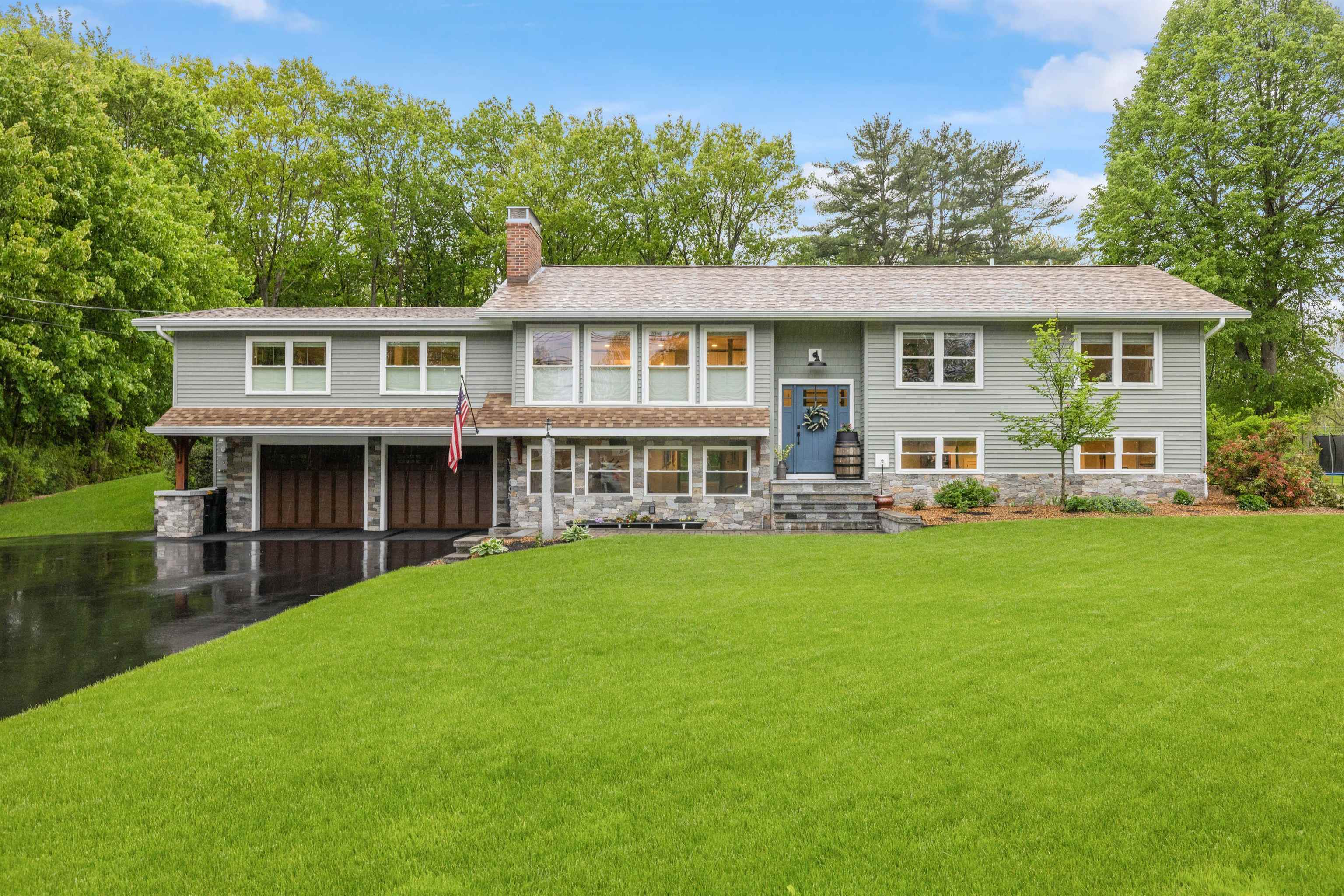 1128 North Main Street Laconia, NH 03246 - Photo 1 of 59