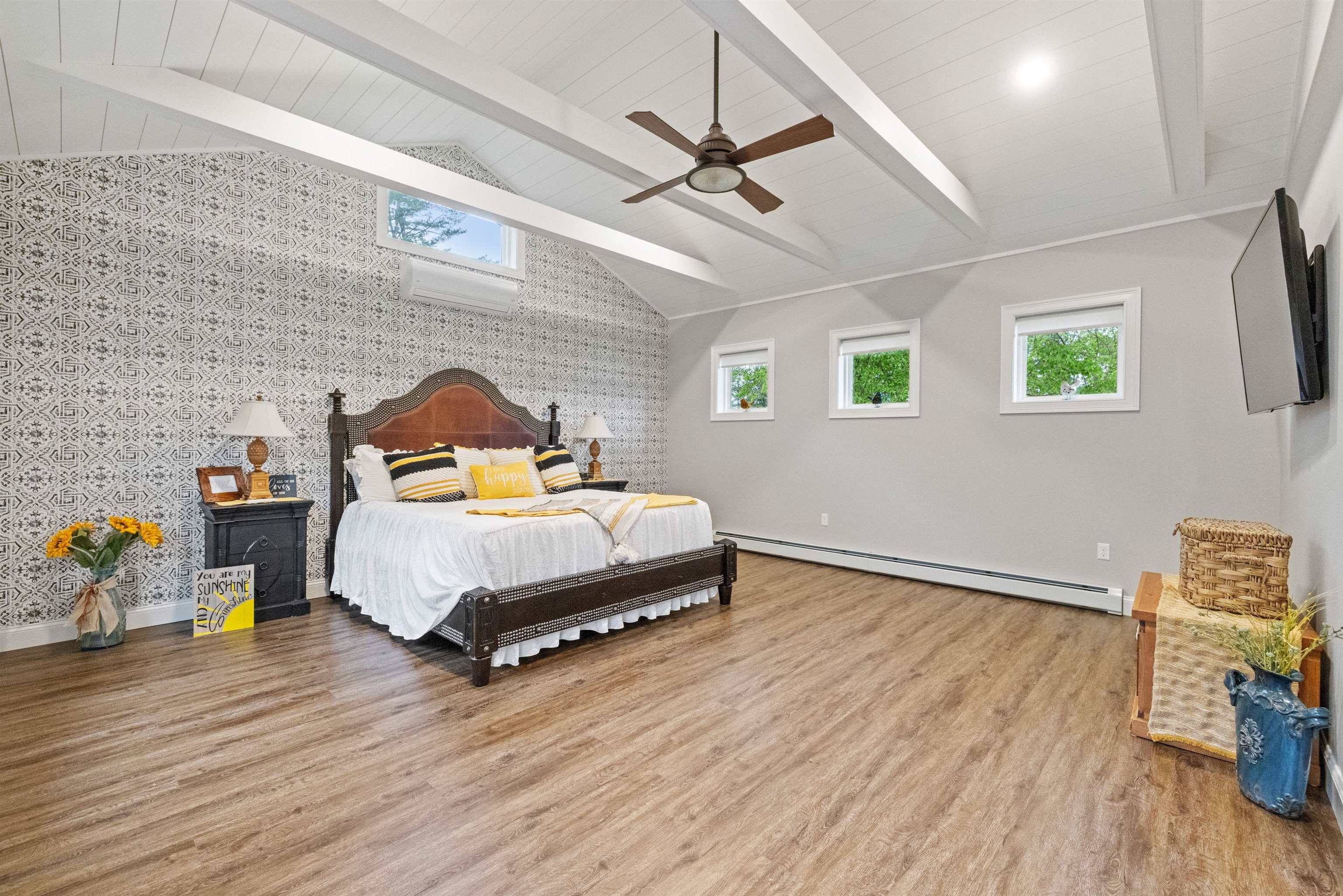 1128 North Main Street Laconia, NH 03246 - Photo 20 of 59