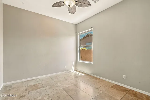 $1,079,000 | 633 South Parkcrest Street, Gilbert, AZ 85296