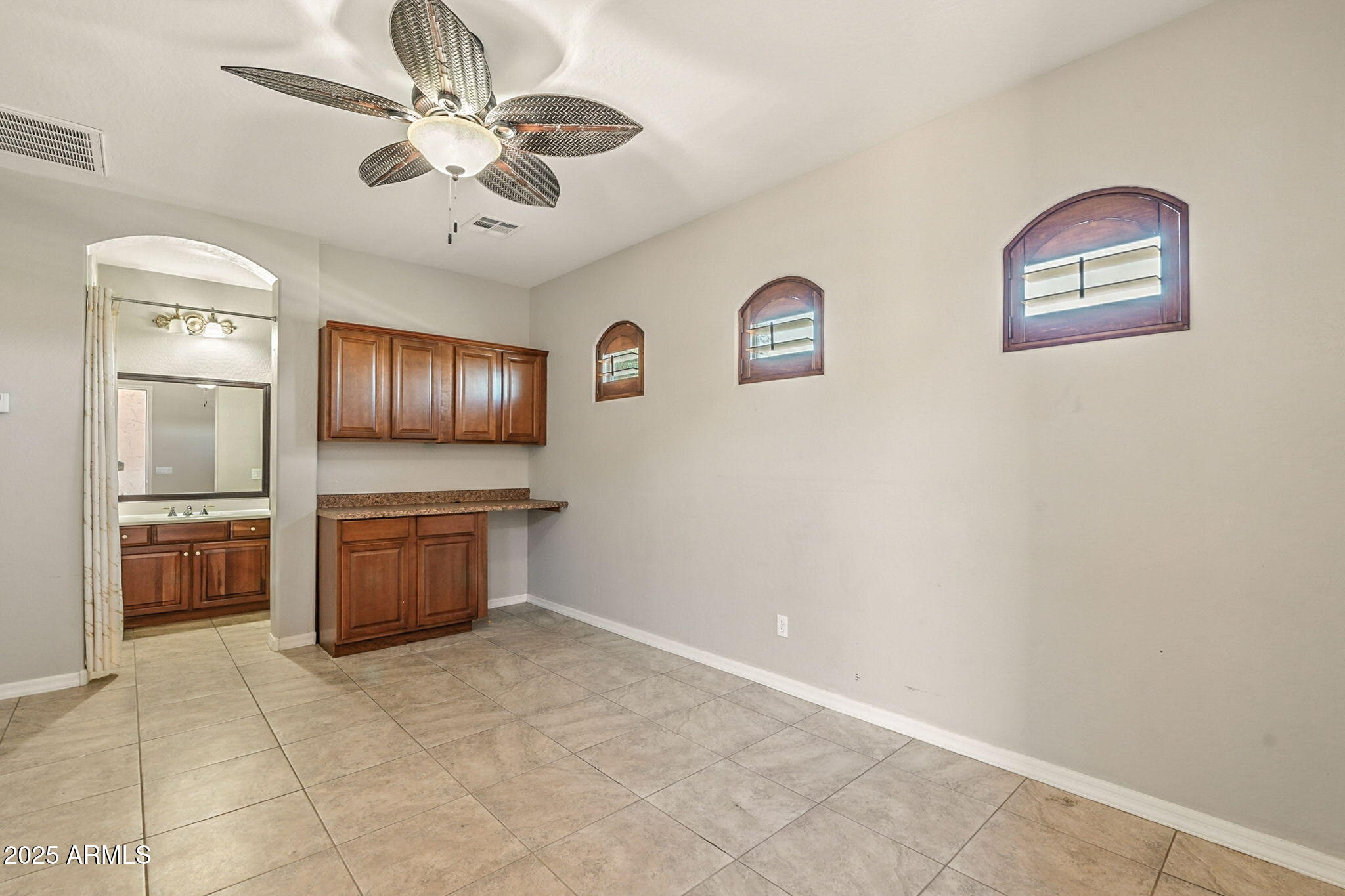 633 South Parkcrest Street Gilbert, AZ 85296 - Photo 29 of 43 72-web-or-mls-Parkcrest-72