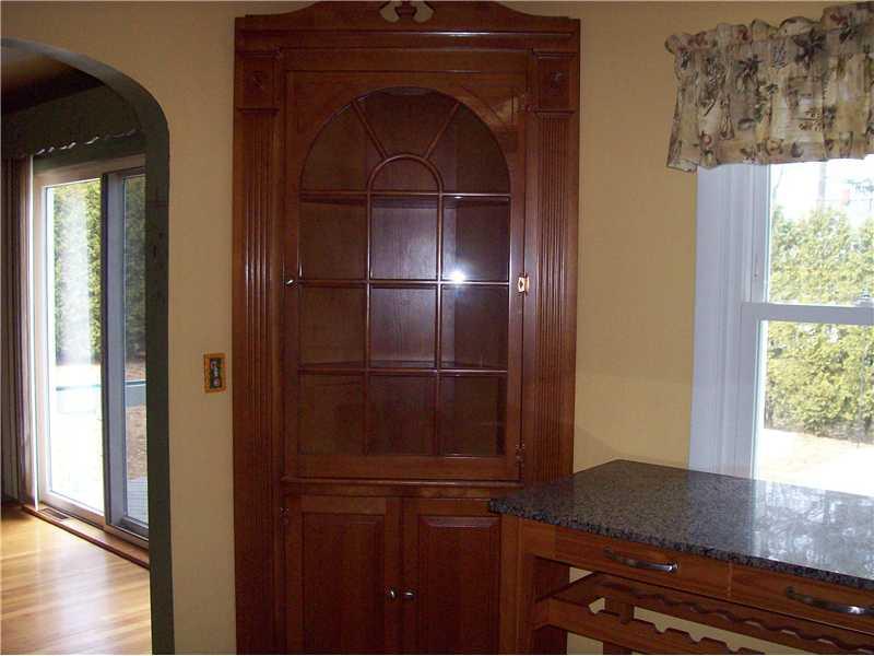 188 Norway Road Bangor, ME 04401 - Photo 11 of 32 Interior Space/Layout.