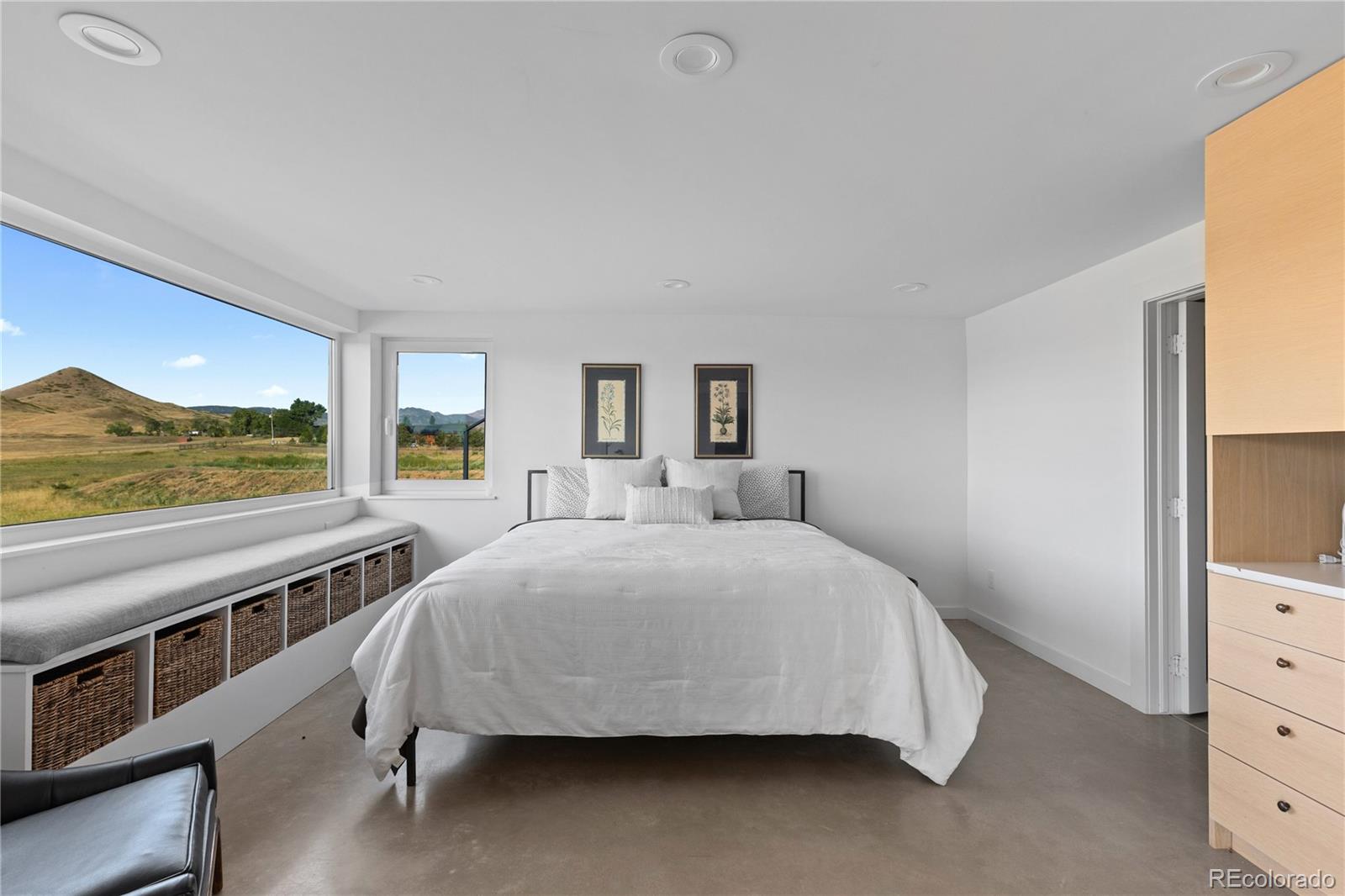 5952 Oxford Road Niwot, CO 80503 - Photo 21 of 29