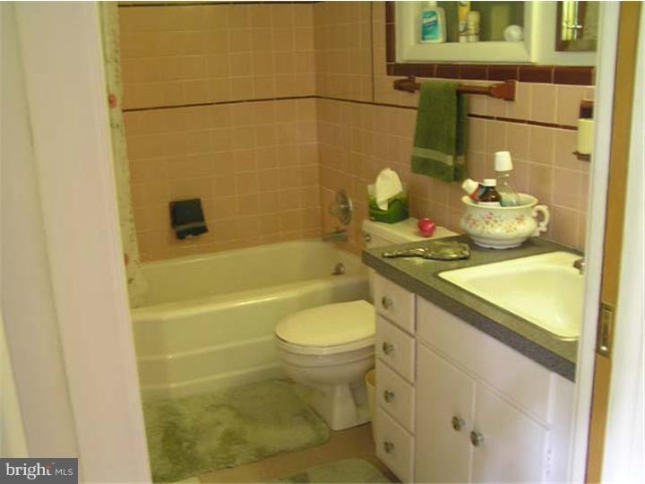 793 Lee Road Perkiomenville, PA 18074 - Photo 15 of 16 Gallery Image 15