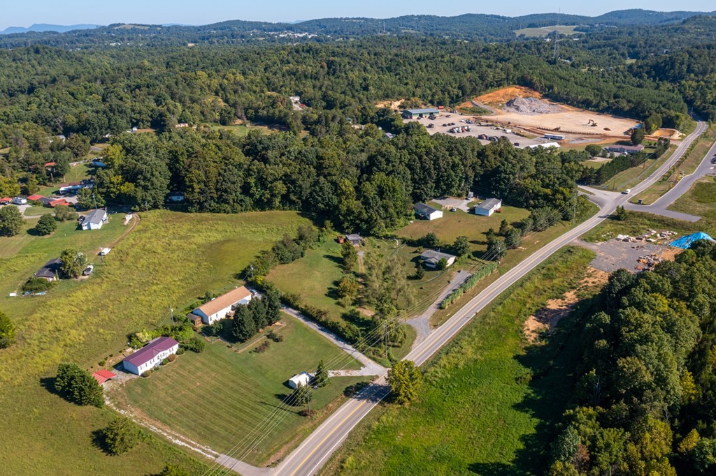 3839 Snyder Road Kodak, TN 37764 - Photo 25 of 31 Gallery Image 25
