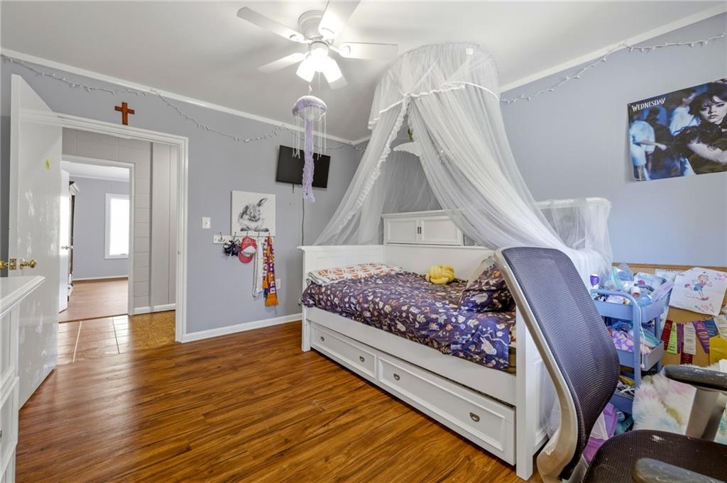 490 Maple Street Cornelia, GA 30531 - Photo 34 of 88 a view of entryway with wooden floor