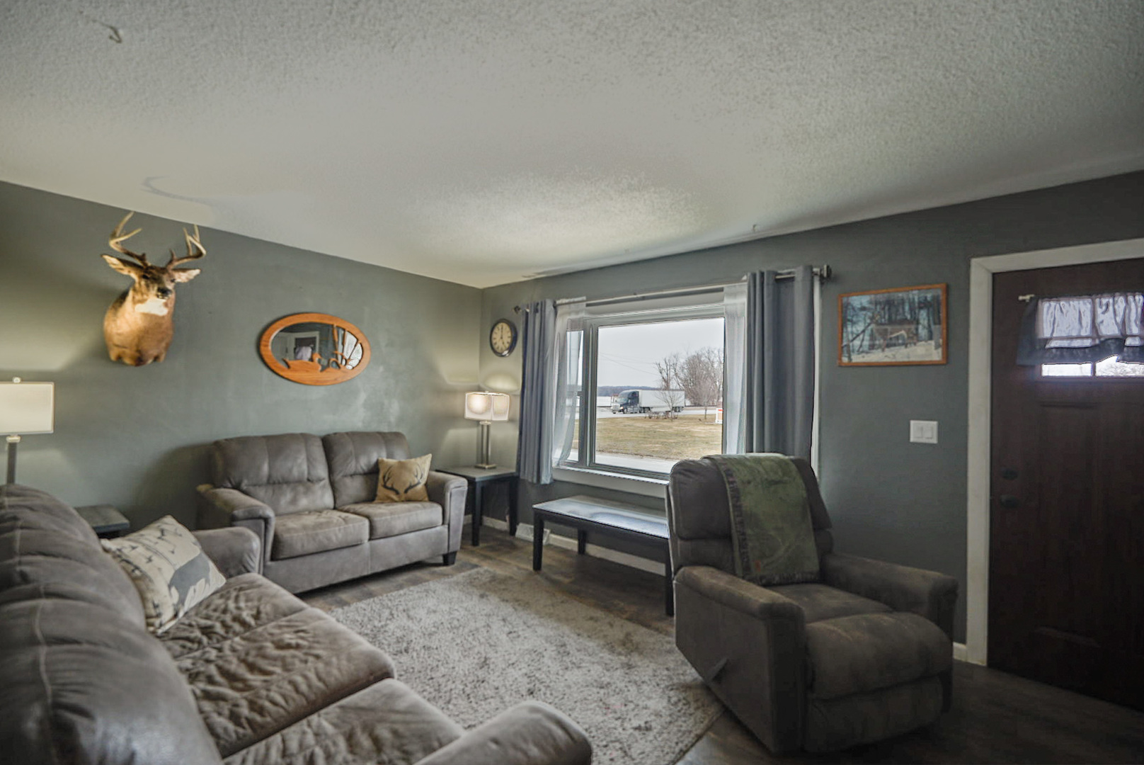 107 Hacker Street Buffalo, IA 52728 - Photo 3 of 16