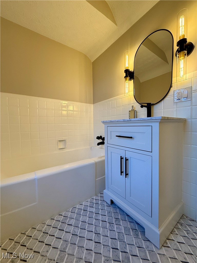2603 Saybrook Road Cleveland, OH 44118 - Photo 30 of 35 Gallery Image 30