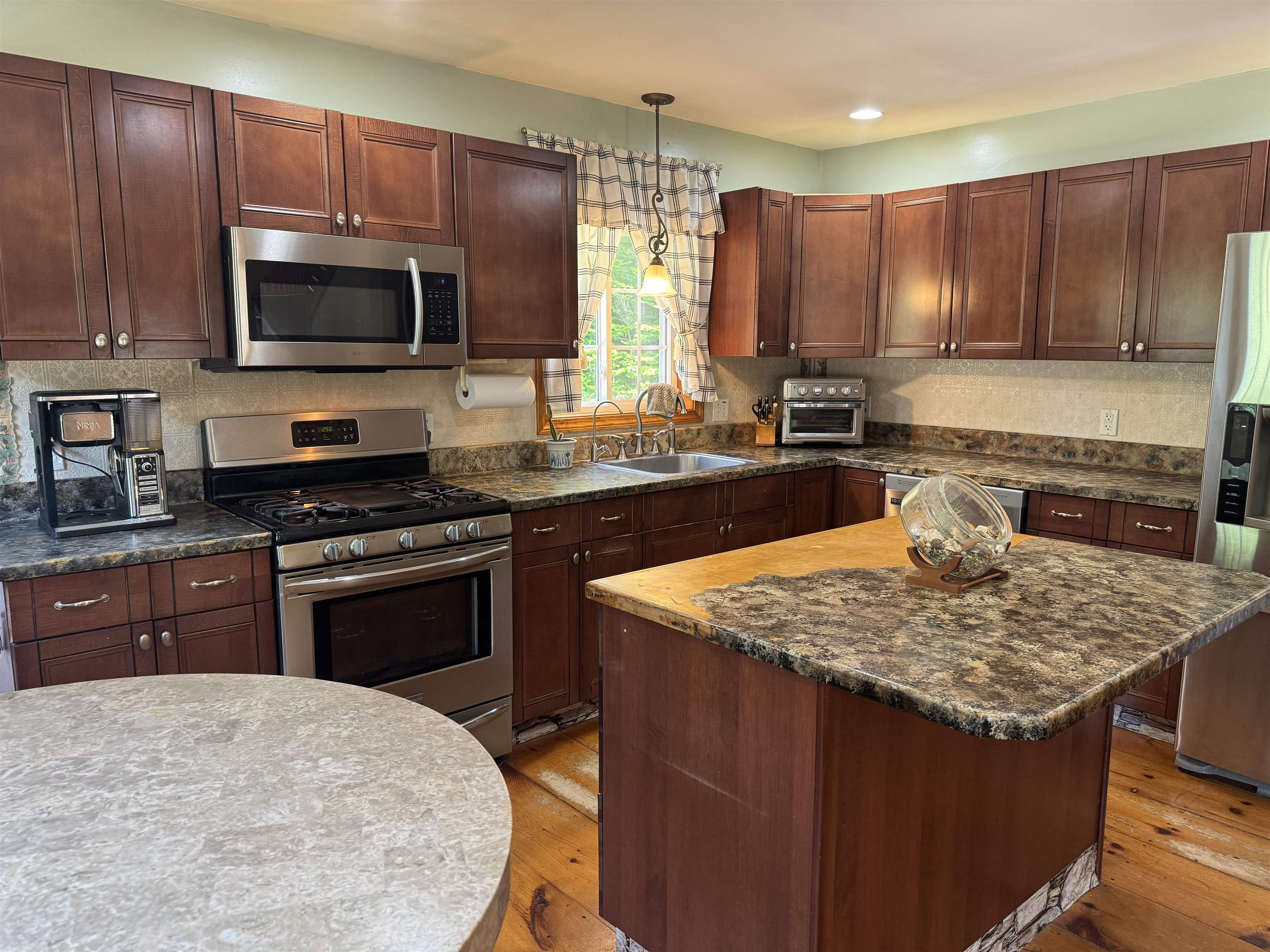 107 Blake Hill Road Ossipee, NH 03814 - Photo 5 of 54