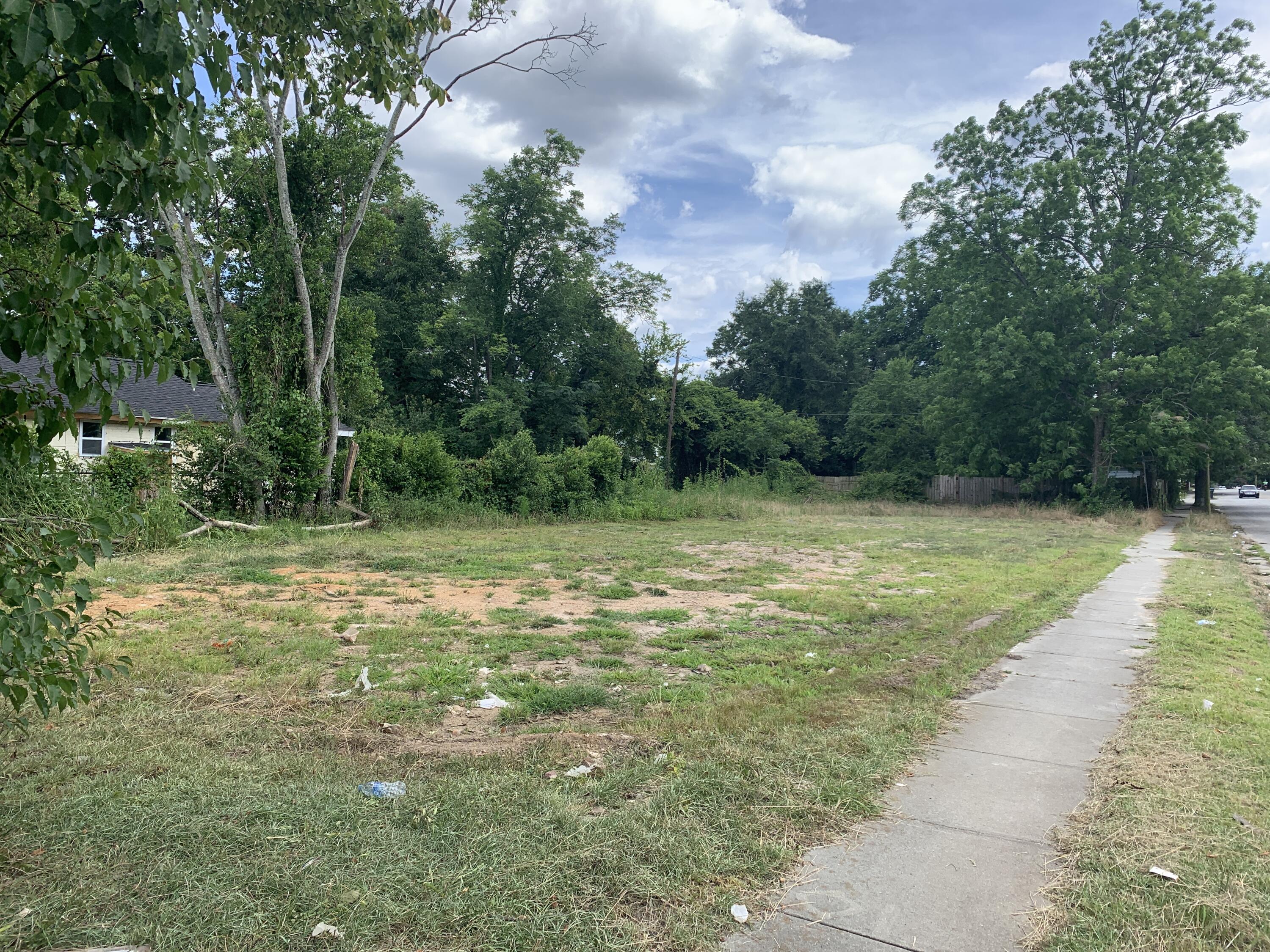 1858 Walker Street Augusta, GA 30904 - Photo 3 of 6 IMG_2060