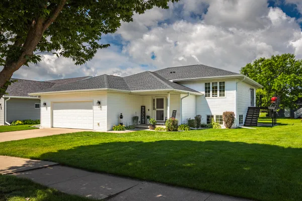 $429,900 | 4150 Verchota Street, La Crosse, WI 54601