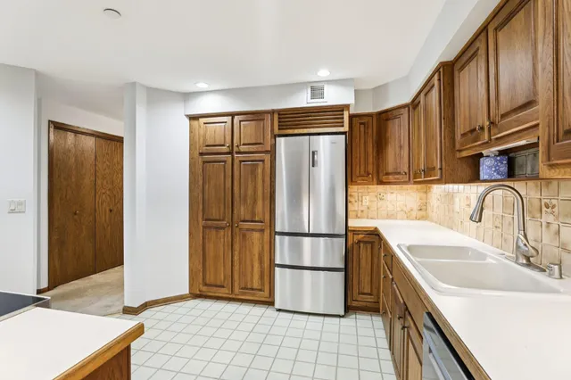 $350,000 | 601 North Segoe Road, Unit 301, Madison, WI 53705