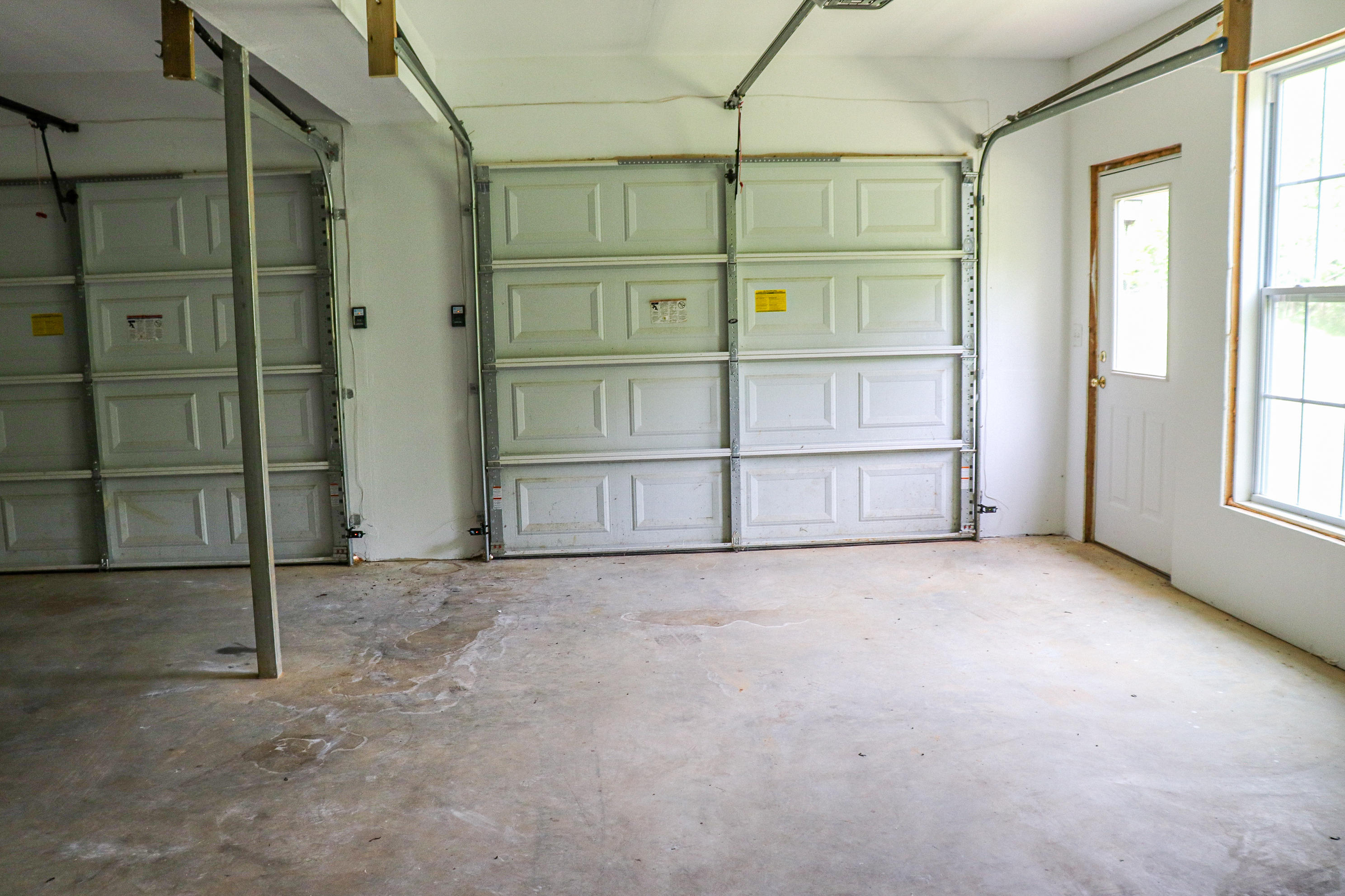 729 Huffville Road Northeast Pilot, VA 24138 - Photo 10 of 13 an empty room with windows