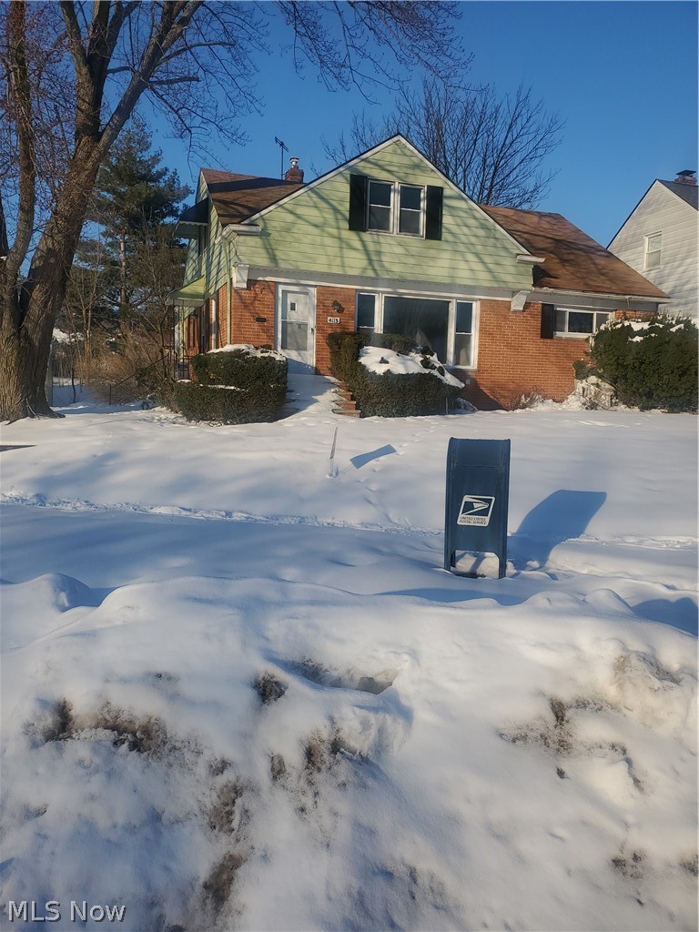 4113 Stonehaven Road Cleveland, OH 44121 - Photo 1 of 17