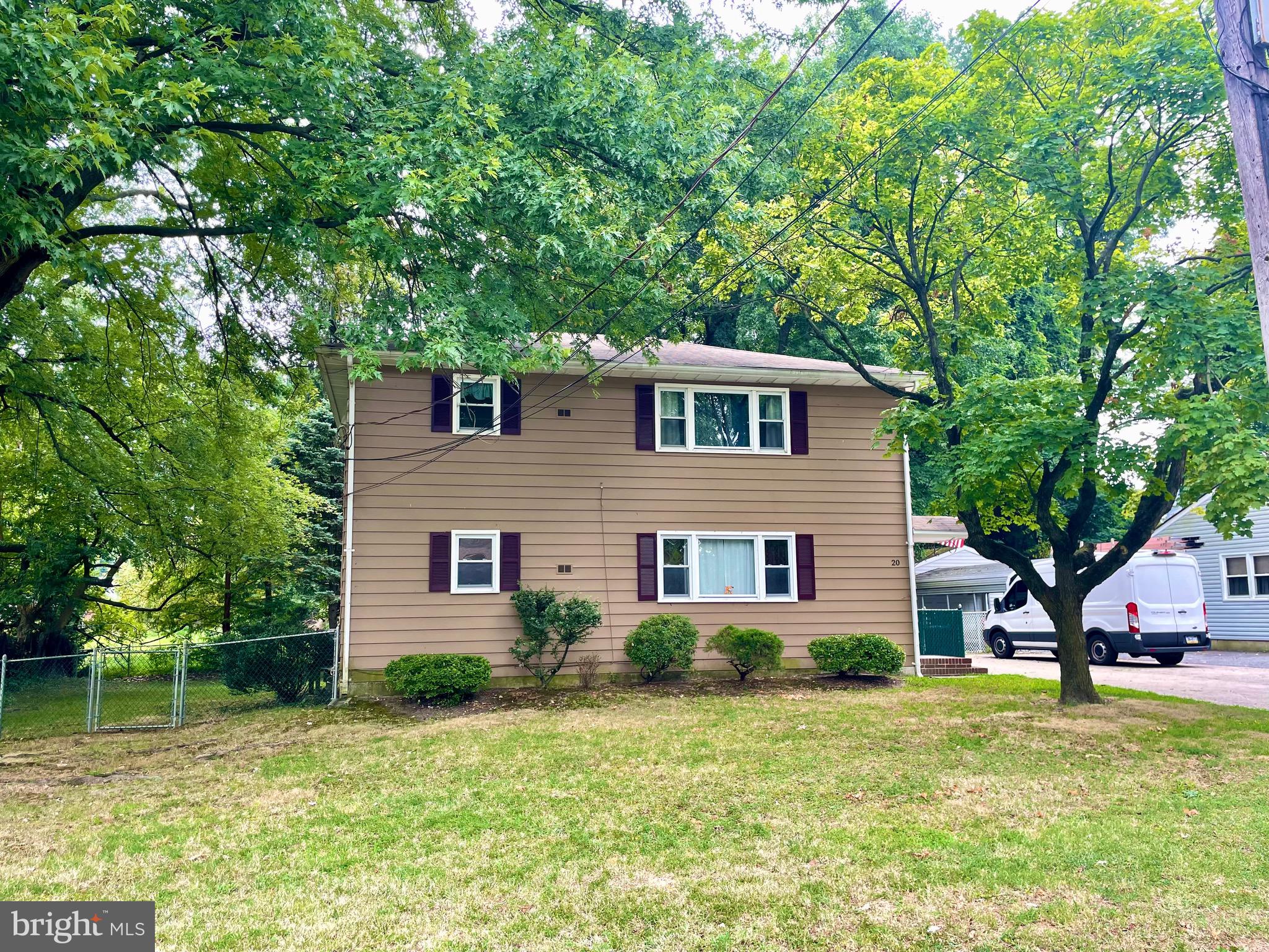 20 Riviera Drive Pennsville, NJ 08070 - Photo 3 of 22 Gas heat/Central Air