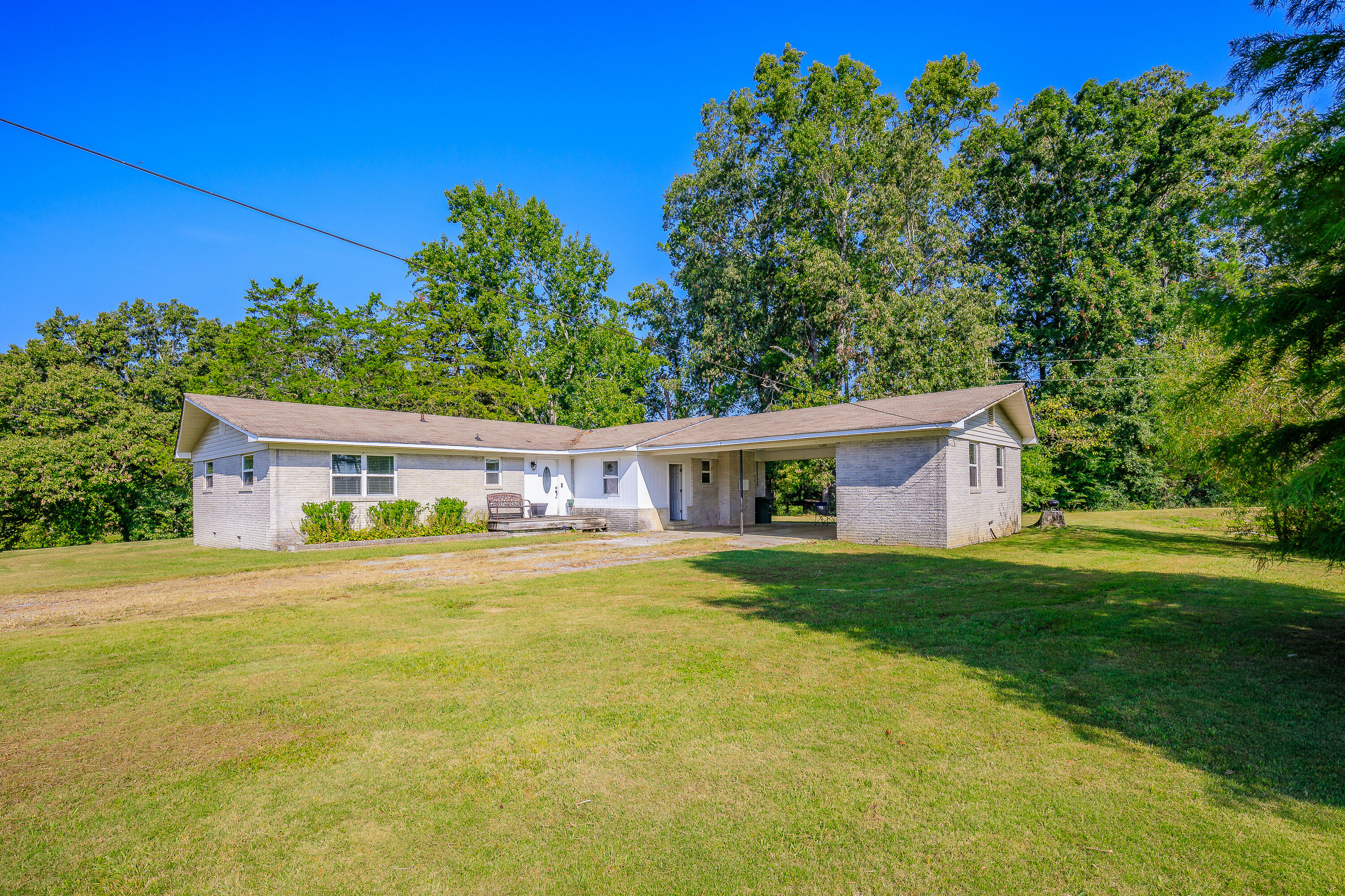 1535 Dawnville Beaverdale Road Dalton, GA 30721 - Photo 6 of 51 40