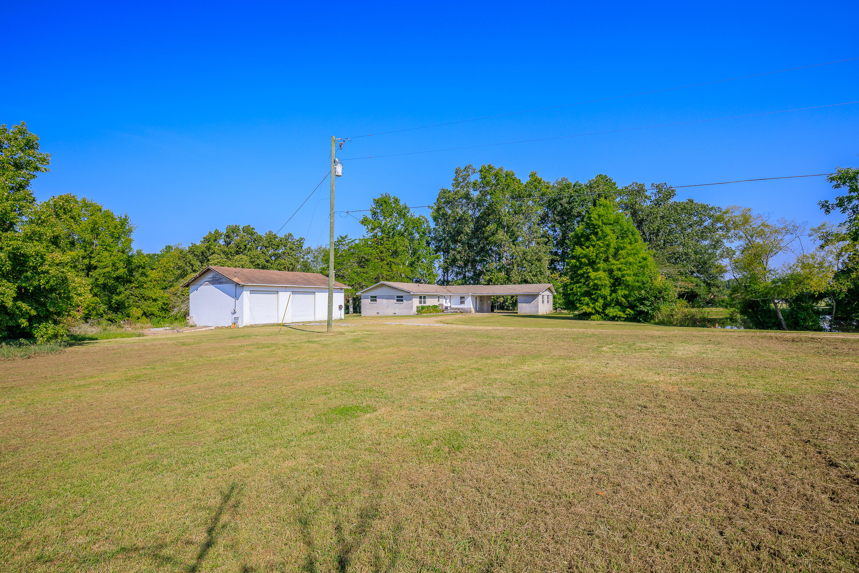 1535 Dawnville Beaverdale Road Dalton, GA 30721 - Photo 7 of 51 42 - Copy