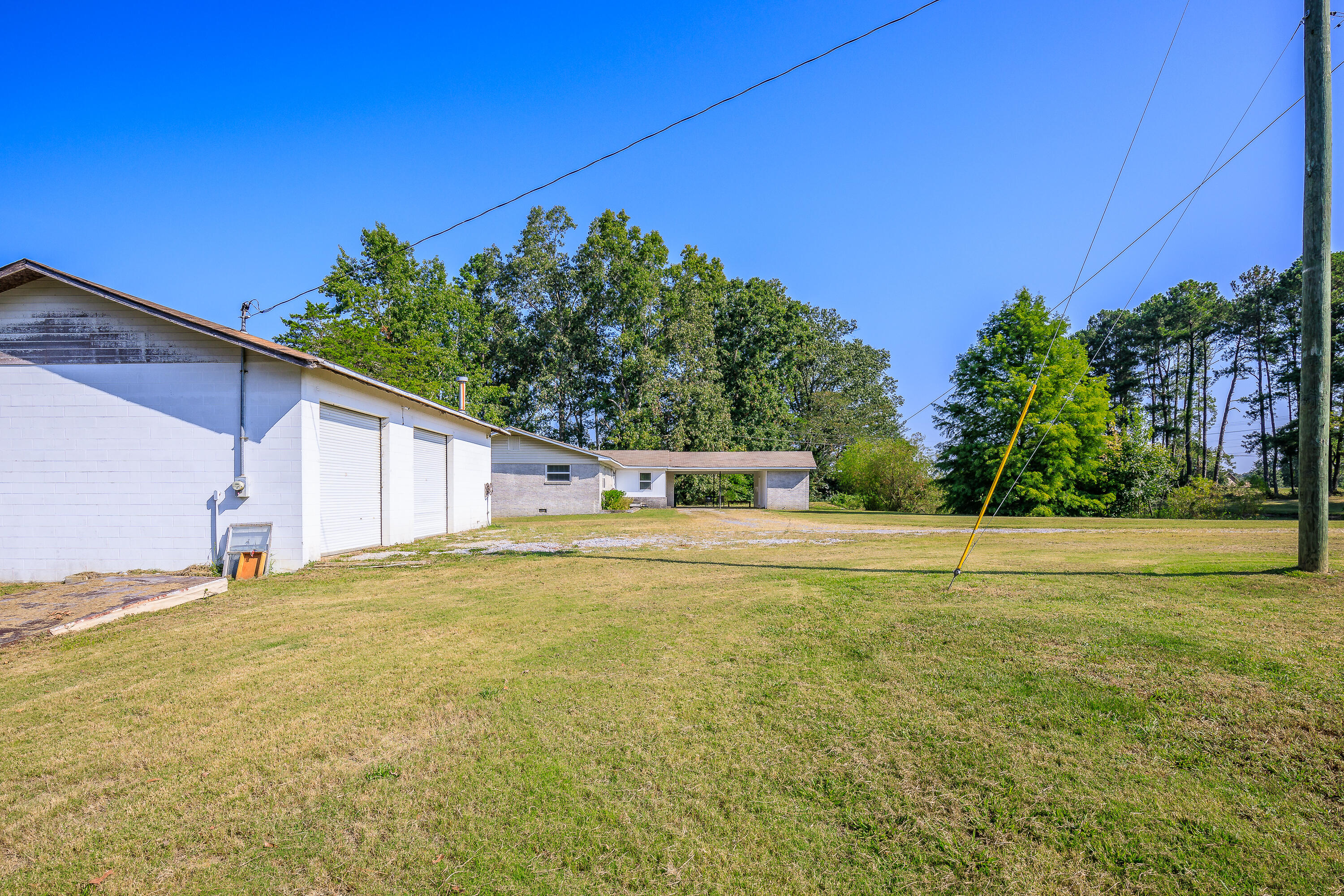 1535 Dawnville Beaverdale Road Dalton, GA 30721 - Photo 8 of 51 43