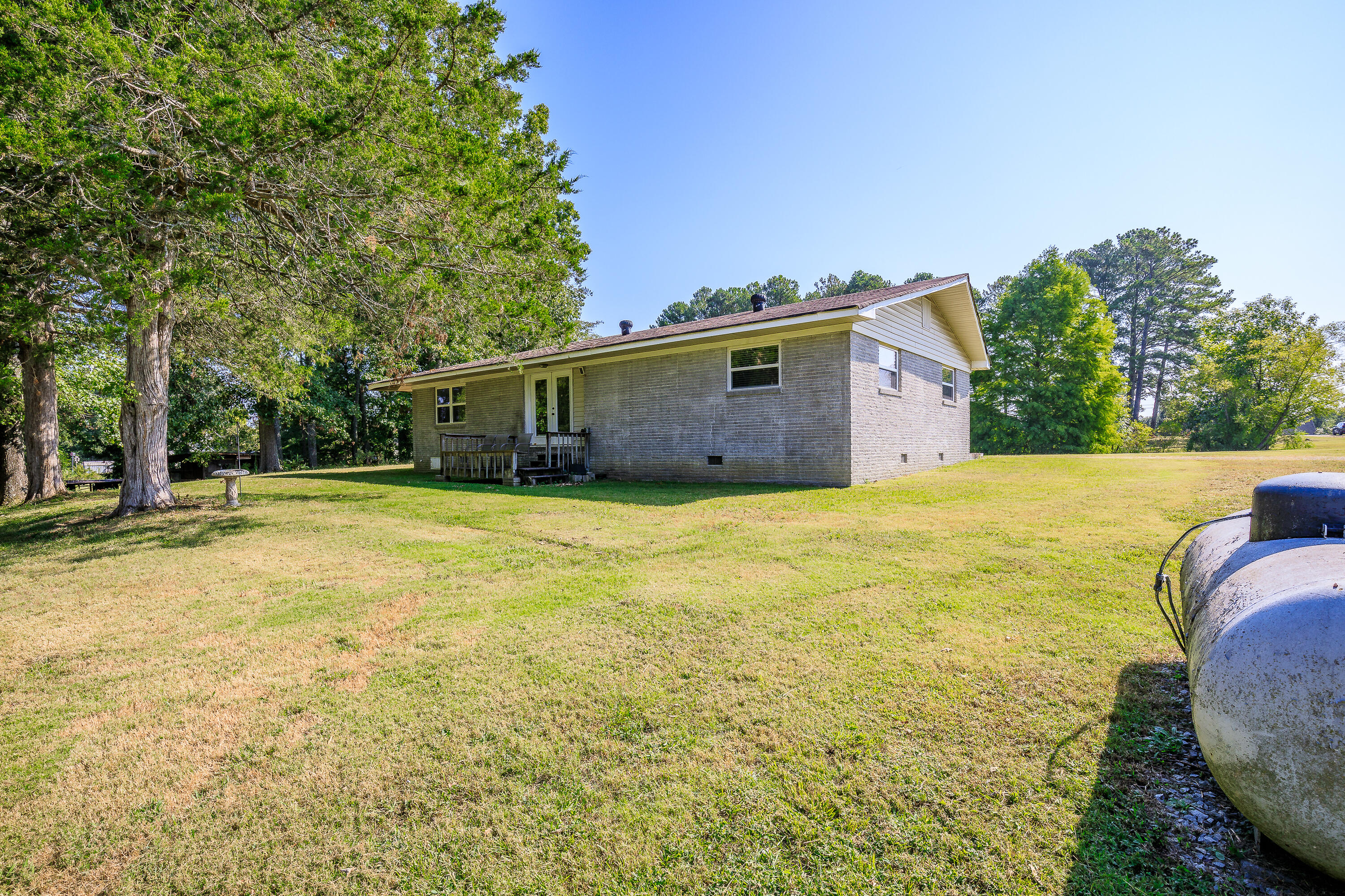 1535 Dawnville Beaverdale Road Dalton, GA 30721 - Photo 9 of 51 45