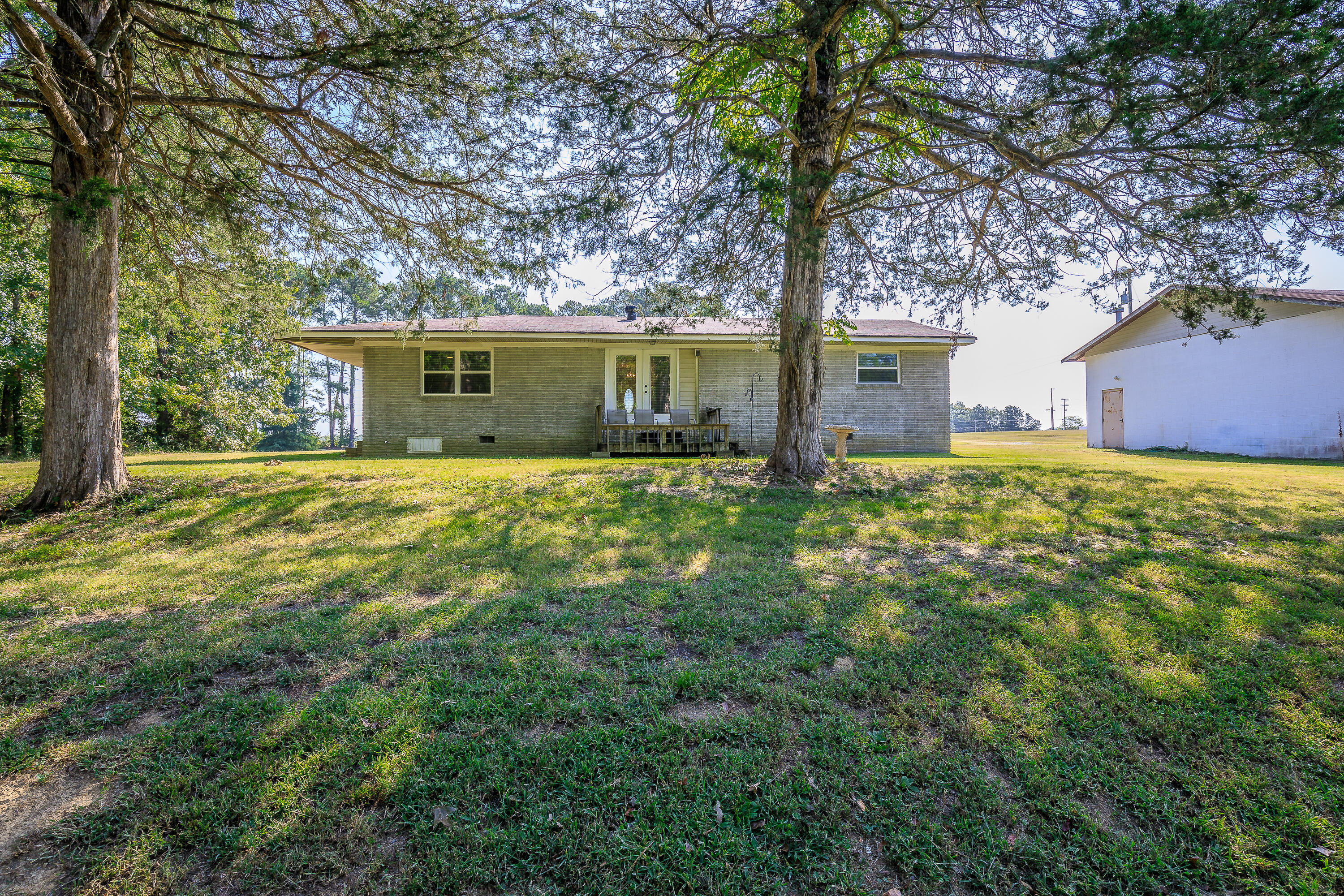 1535 Dawnville Beaverdale Road Dalton, GA 30721 - Photo 10 of 51 46