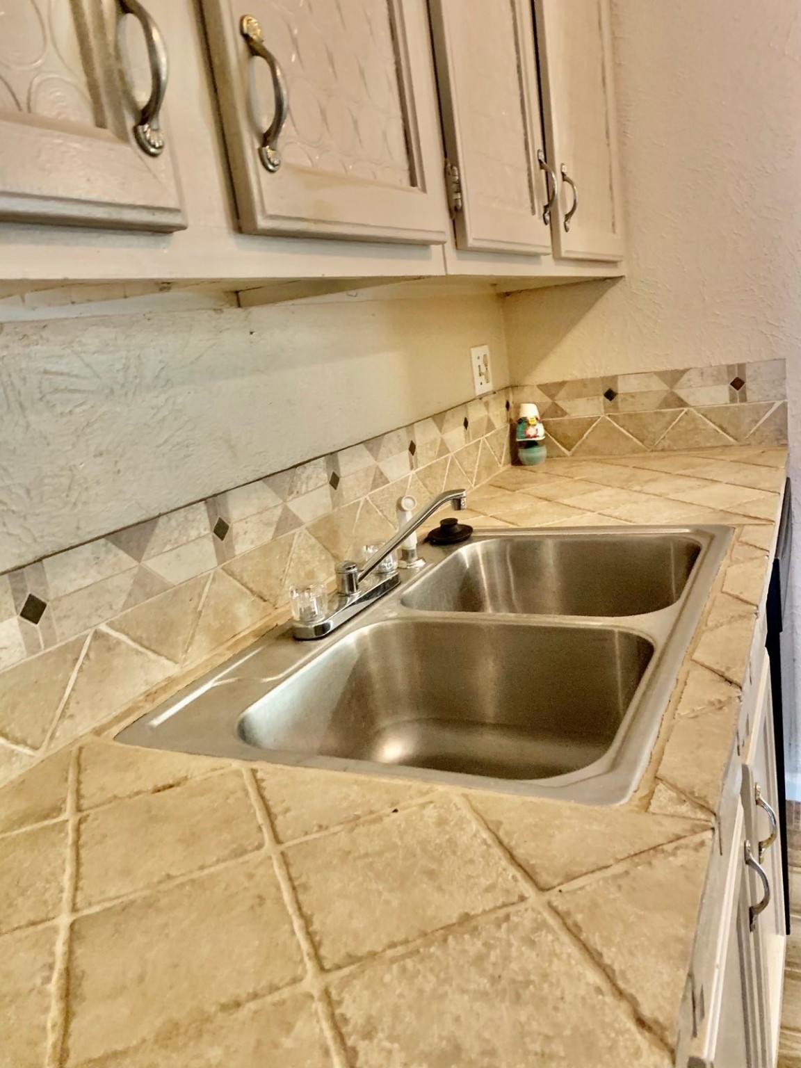 16118 Lazy Ridge Road Houston, TX 77053 - Photo 8 of 23