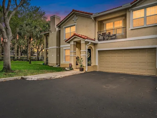 $299,000 | 110 Belmont Lane, Unit 110, North Lauderdale, FL 33068